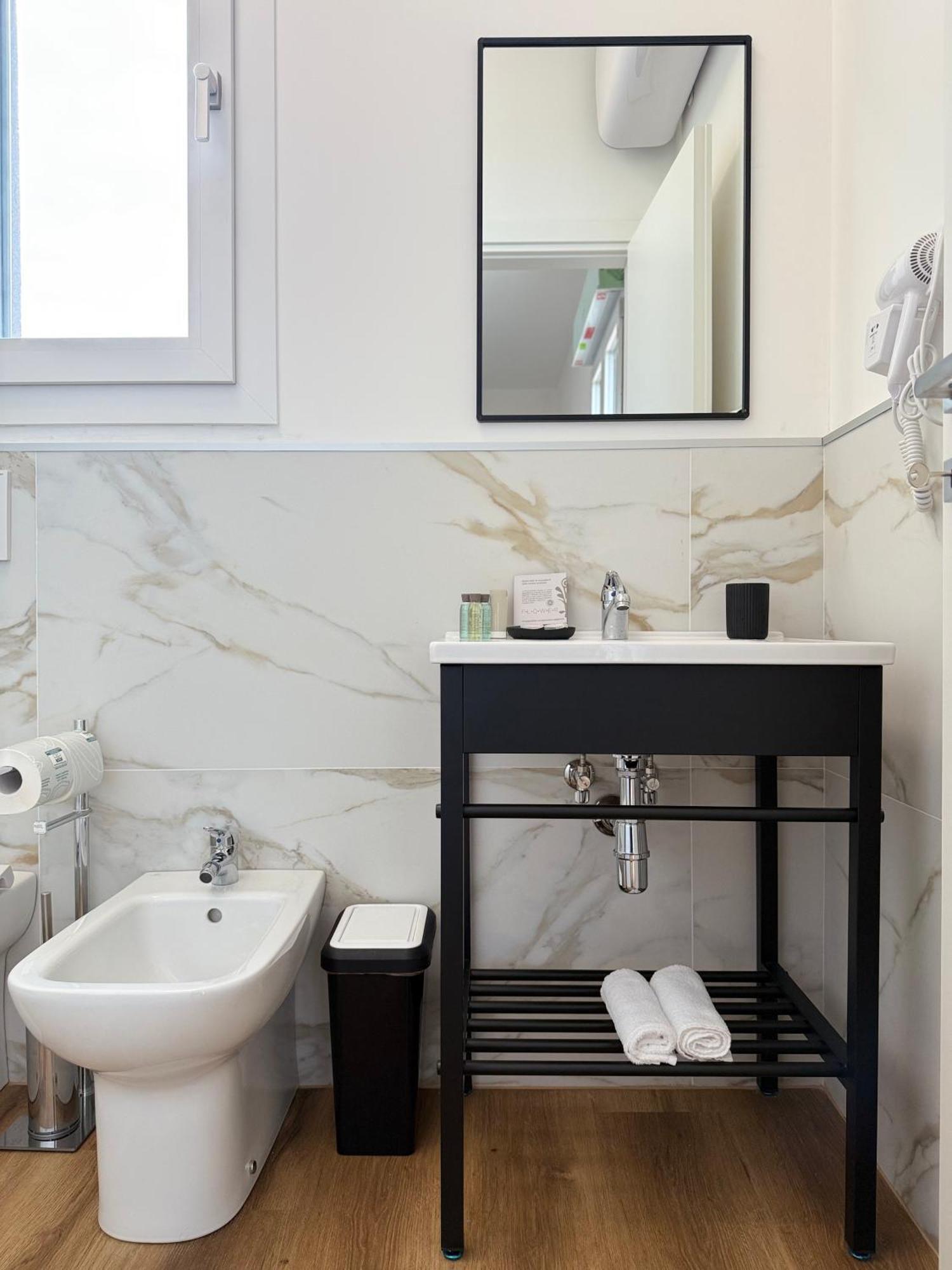 Infinity House - Eleganza Moderna Tra Treviso E Venezia Hotel Casier Ngoại thất bức ảnh