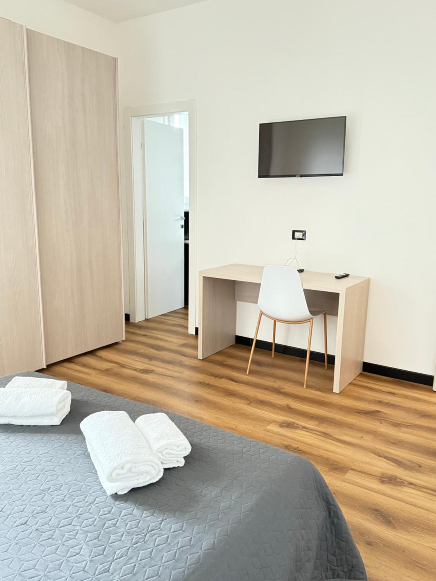Infinity House - Eleganza Moderna Tra Treviso E Venezia Hotel Casier Phòng bức ảnh
