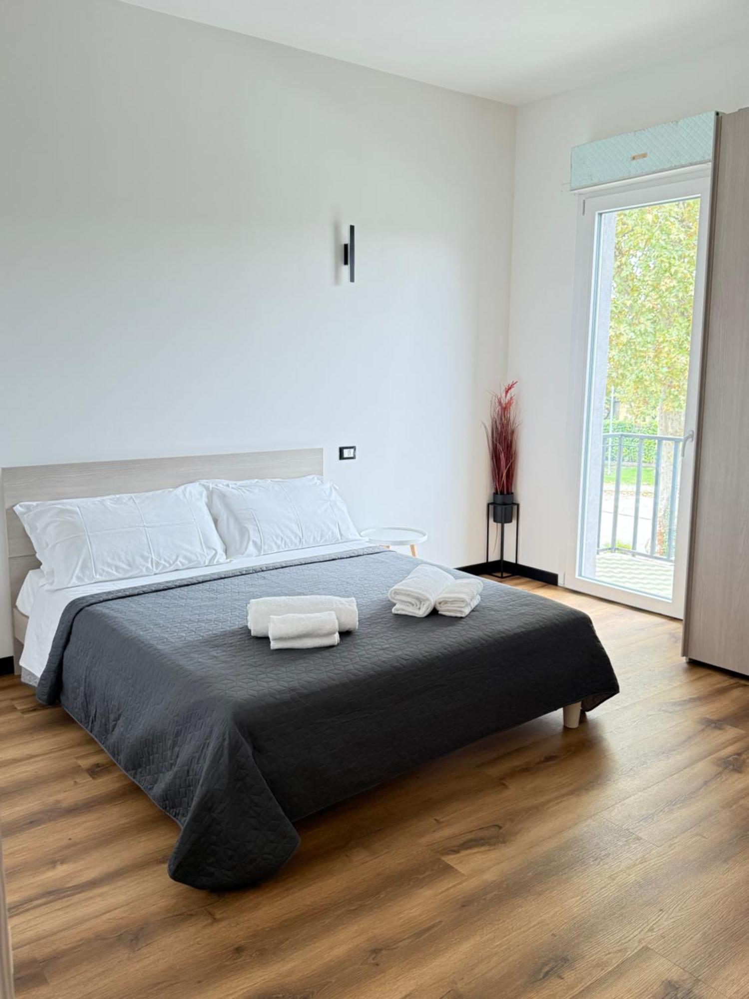 Infinity House - Eleganza Moderna Tra Treviso E Venezia Hotel Casier Ngoại thất bức ảnh