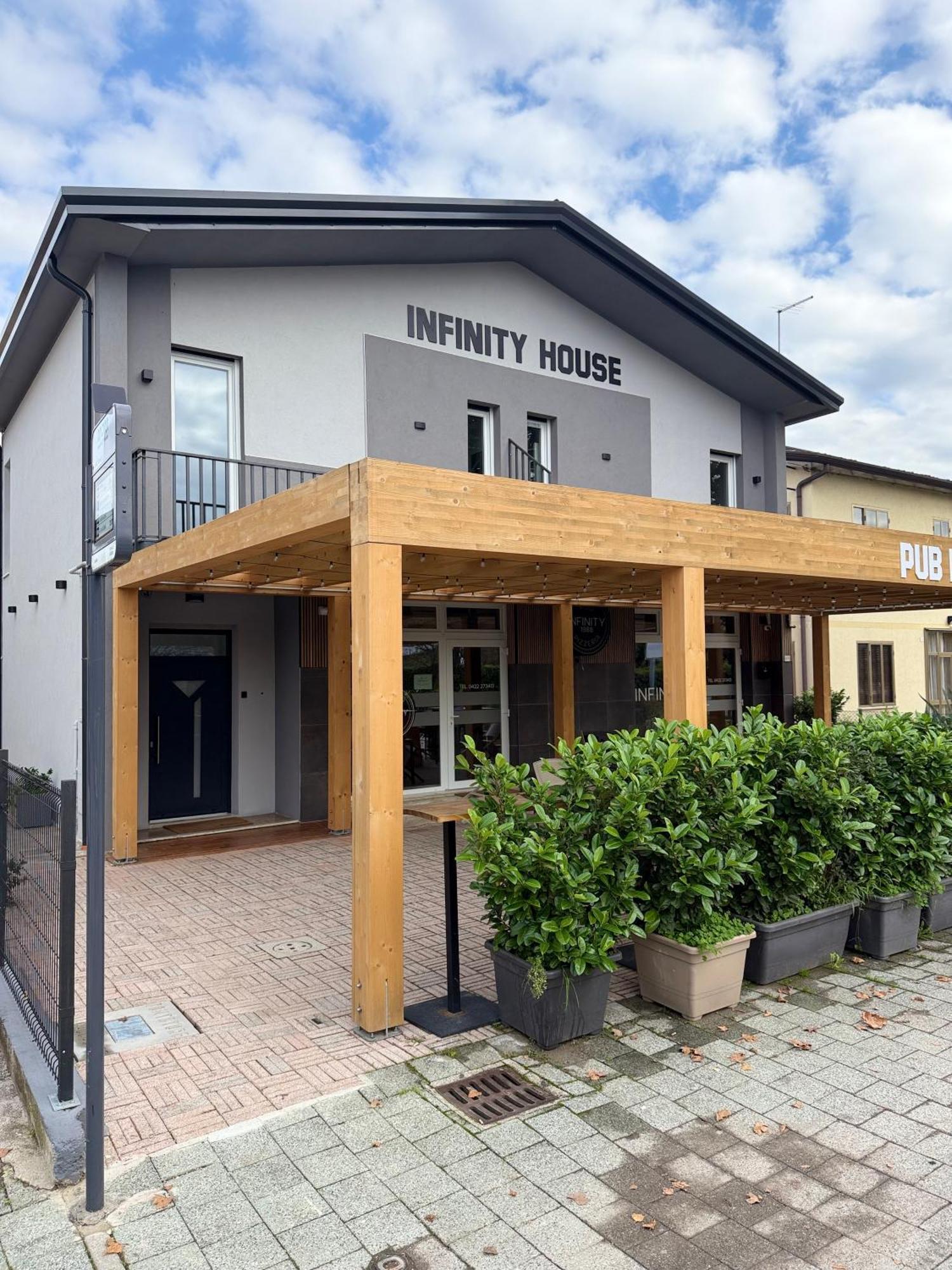 Infinity House - Eleganza Moderna Tra Treviso E Venezia Hotel Casier Ngoại thất bức ảnh